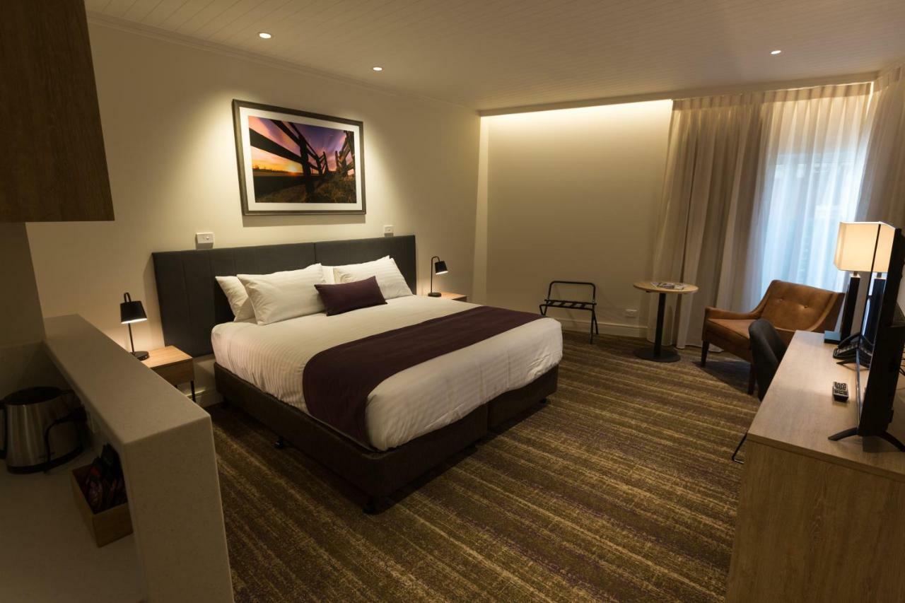 Porter'S Plainland Hotel Екстериор снимка